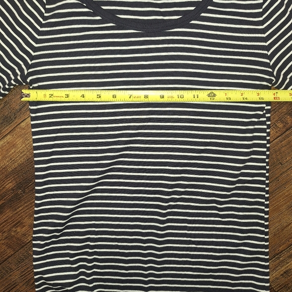 Women's Striped Black and White Top - Picture 6 of 6